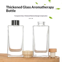 Diffuseur de parfum carré en verre transparent pour aromathérapie, bouteille diffuseur de parfum pour voiture, logo personnalisé, MOQ