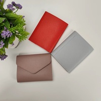 Dompet Wanita Baru Model Sederhana Lipat Tiga Pendek Multi-Kartu Multi-Fungsi dengan Lapisan Poliester