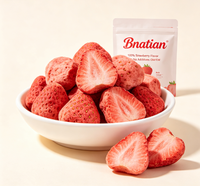 Gefreeze-droogde aardbeienplakjes, knapperig, zonder toevoegingen, gezonde snack, bakkerij grondstof, OEM, private label, fabriekslevering, Bnatian
