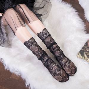 Японские белые дизайнерские кружевные носки с напуском для девочек - Product Image 1