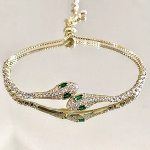 Bracciale a Serpente Placcato Oro con Zirconia Cubica Verde Smeraldo, Bracciale Vintage con Catena a Serpente e Strass per Donna, Gioielli da Festa - Product Image 2