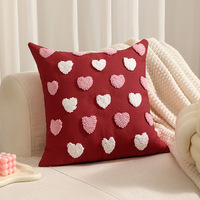 Housse de coussin décorative brodée en forme de cœur pour la Saint-Valentin, idéale pour canapé, chambre ou comme cadeau
