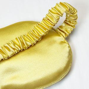 ชุดหน้ากากปิดตาผ้าไหมทำจากผ้าฝ้ายหรูหราพร้อมบล็อคไฟดีไซน์โลโก้น่ารักสำหรับการนอนหลับลึก - Product Image 3