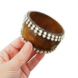 Bracelet jonc vintage en bois, unique et élégant, avec incrustation plaquée or, bijoux pour femmes, cadeaux pour mariages et fêtes - Product Image 3