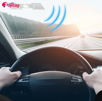 Étiquette de véhicule RFID UHF à longue portée étiquette et étiquettes adhésives étanches et durables pour l'identification de voiture par temps violent