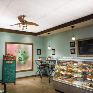 Tuiles de plafond en fibre minérale résistantes à l'humidité, fabriquées en Chine, pour la décoration intérieure de cafés, restaurants, bureaux - Product Image 6