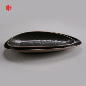 <span class=keywords><strong>Vaisselle</strong></span> de luxe pour hôtel, assiette en <span class=keywords><strong>mélamine</strong></span> en forme de <span class=keywords><strong>bateau</strong></span>, aspect en grès martelé bicolore, élégante assiette de service pour banquet 5 étoiles - Product Image 1