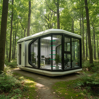Cabine préfabriquée de luxe Apple Cabin, design moderne, maison intelligente intégrée pour le glamping