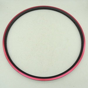 Jante <span class=keywords><strong>de</strong></span> vélo <span class=keywords><strong>de</strong></span> montagne BMX <span class=keywords><strong>de</strong></span> 26 pouces magnifiquement fabriquée à la main Jante à bord rouge bicolore en alliage d'aluminium avec frein en V à 32 trous - Product Image 2