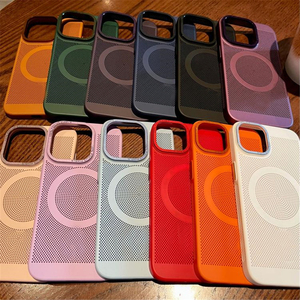 Case di lusso Ultra-sottile griglia di dissipazione del calore custodia magnetica opaca per <span class=keywords><strong>iPhone</strong></span> 16 <span class=keywords><strong>11</strong></span> Pro Max <span class=keywords><strong>Cover</strong></span> in acciaio duro per <span class=keywords><strong>iPhone</strong></span> 15 Pro PC - Product Image 4