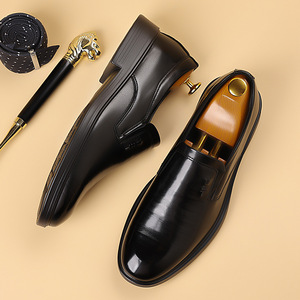 Mocasines de Cuero Negro para Hombre, Punta Puntiaguda, Sin Cordones, Transpirables, para Todas las Temporadas, Zapatos Formales para Boda - Product Image 2
