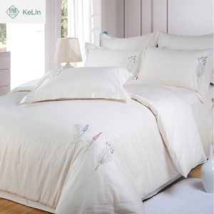 Pure Cotton Printed Four-piece Set Skin-friendly <strong>Small</strong> Floral Bedding <strong>Sheets</strong> <strong>Double</strong> Bedding Bedding Holiday Gift - Product Image 1