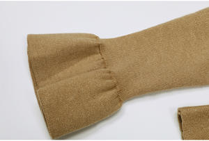 طقم أزياء فاخر وعصري صديق للبيئة لخريف 2026، سترة محبوكة بأكمام طويلة وياقة دائرية مع أزرار مزينة بالخرز وتنورة، قطعتان - Product Image 5