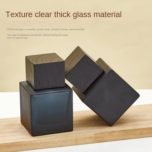 Nouveau flacon de parfum en verre plat écologique de 50 ml avec fond épais, couvercle en bois, pulvérisateur à baïonnette, joint d'étanchéité, 100 pièces - Product Image 5
