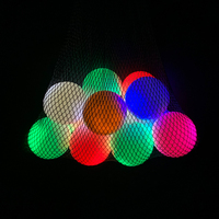 Prix compétitif, logo personnalisé, balle de golf à LED à 3 couches avec batterie intégrée durable de qualité supérieure pour les sports nocturnes