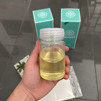 Olieachtige parfumroller Fruitig Bloemig Gourmand Zwarte bes Peer Praline Vanille Geurconcentraat voor vrouwen
