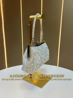 Pochette de soirée élégante pour femme avec broderie perlée, poignée supérieure, sac à main carré scintillant en plastique perlé avec chaîne
