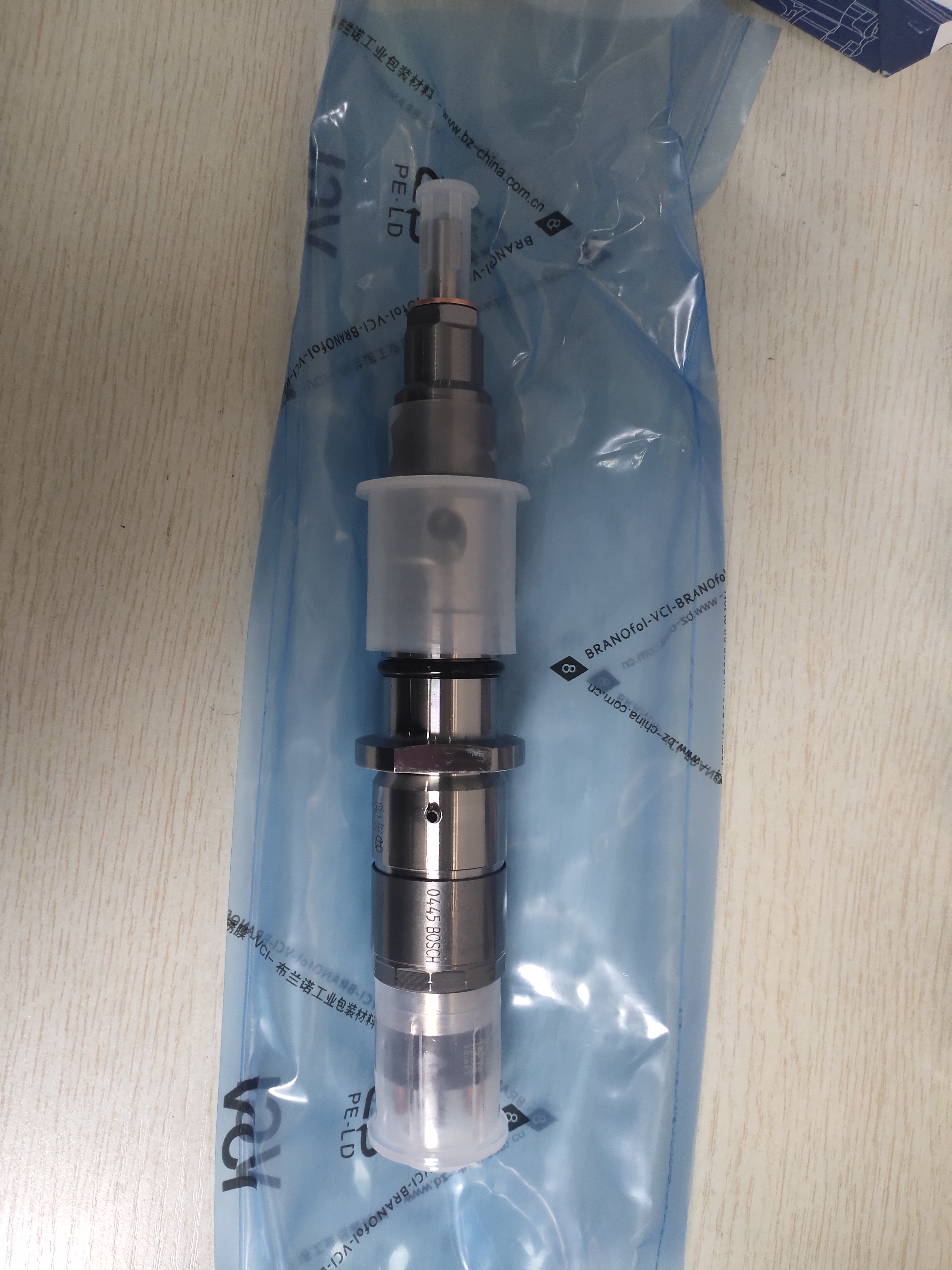 diesel fuel injector 0445120125 common rail injector 0445120125 for Bosch common rail engine