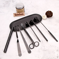 Ensemble d'outils de soin des bougies haut de gamme 4 pièces : Coupe-mèche, Éteignoir, Pique-mèche en acier inoxydable – Accessoires pour bougies, coffret cadeau pour la décoration intérieure