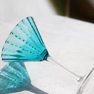 Tasse en verre à <span class=keywords><strong>Martini</strong></span> sans plomb en cristal de couleur unie personnalisée SNW perles blanches verre à vin rouge à pois verre à Dessert - Product Image 3