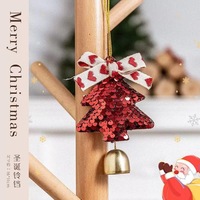 Ornement de Noël en peluche avec clochette et nœud, pendentif à suspendre en forme d'aiguille de pin pour rétroviseur de voiture, décoration de Noël, cadeau