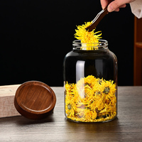 Transparante Acacia Hout Ronde Glazen Pot Keuken Voedsel Opslag Container Voor Thee Gedroogd Fruit Snacks Verzegelde Opslagpot
