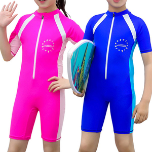 Vente en gros <span class=keywords><strong>Maillot</strong></span> <span class=keywords><strong>de</strong></span> <span class=keywords><strong>bain</strong></span> <span class=keywords><strong>une</strong></span> pièce à manches courtes et fermeture éclair pour enfants, garçons/filles <span class=keywords><strong>Maillot</strong></span> <span class=keywords><strong>de</strong></span> <span class=keywords><strong>bain</strong></span> combinaison <span class=keywords><strong>shorty</strong></span> - Product Image 1