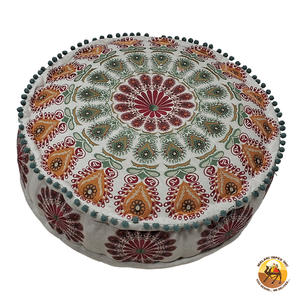 Luxueux moderne fait à la main bohème pied tabouret broderie hippopotame indien pouf pouf tissu sièges fins décoratives noël - Product Image 4