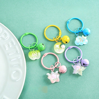 Porte-clés en résine scintillante Kawaii avec petite clochette, pendentifs dessin animé fleur, champignon, nuage, lune, pomme, décoration de sac à dos, cadeau d'anniversaire