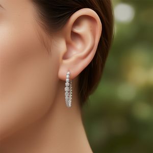 Orecchini a Cerchio in Argento 925 Placcato Oro Bianco di Lusso con Cristalli Rotondi e Strass, Montatura a Griffe, Classici per l'Uso Quotidiano Femminile - Product Image 2