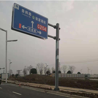 Panneau de signalisation routière Application routière panneau de signalisation routière avec poteau