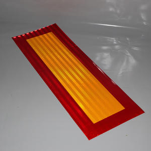 Placa Trasera Reflectante de Material PET de Tamaño Personalizado para <span class=keywords><strong>Camiones</strong></span> Pesados - Product Image 3