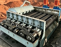Crible à rouleaux pour bauxite avec séparateur vibrant et moteur pour le pré-cassage de minerai d'aluminium dans l'exploitation minière