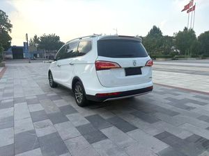 <span class=keywords><strong>Auto</strong></span> Usata 2017 Baojun 730 1.5T DCT <span class=keywords><strong>Prestige</strong></span> 7 Posti MPV Basso Chilometraggio Esportazione All'Ingrosso Marchio Cinese Conveniente - Product Image 6