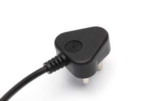 <span class=keywords><strong>Prise</strong></span> de courant <span class=keywords><strong>électrique</strong></span> NBTOP <span class=keywords><strong>sud</strong></span>-africaine 16A 250V, 3 prises AC (noir et blanc) pour petits appareils électroménagers et cordons d'alimentation - Product Image 3
