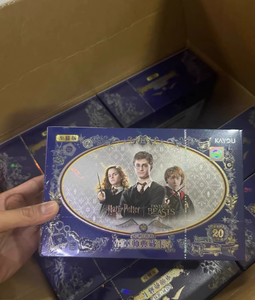 Colección <span class=keywords><strong>de</strong></span> Cartas Wizard, Juego <span class=keywords><strong>de</strong></span> Cartas <span class=keywords><strong>de</strong></span> <span class=keywords><strong>Harry</strong></span> <span class=keywords><strong>Potter</strong></span>, Edición Definitiva, 1.ª Edición, Paquete <span class=keywords><strong>de</strong></span> Cartas Oficial y Original - Product Image 2