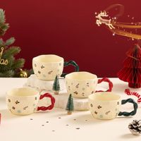 Tasse de conception de noël motif de père noël dessin animé tasse de souvenir en céramique tasse de cadeau de noël de vacances mignonne