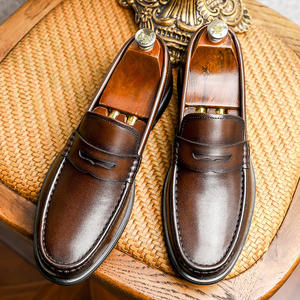 Chaussures décontractées légères en cuir de cheval pour hommes, chaussures décontractées de style business avec construction Goodyear, en cuir véritable respirant et désodorisant - Product Image 4