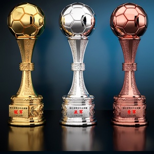 Trofeo de Resina Electrochapado en Oro Personalizado de 39 cm para Fútbol, Baloncesto, Competiciones Deportivas, Trofeo con Acabado Metálico para Campeones - Product Image 5
