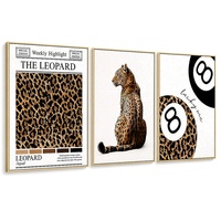 Ensemble mural élégant de trois tableaux Leopard 8 Ball encadrés en alliage doré mat pour la décoration de maisons de luxe et de salles d'exposition immobilières