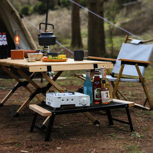Table pliante d'extérieur en bois avec plateau en maille rectangulaire, portable, pour le camping et les pique-niques, avec design pliable pour une utilisation en extérieur - Product Image 5
