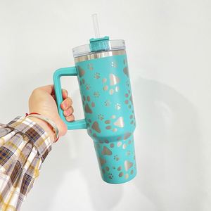 Venta al por mayor: Vaso térmico de acero inoxidable de doble pared de 40 onzas con diseño de huella de perro/gato grabado a láser, con asa y pajita. - Product Image 3