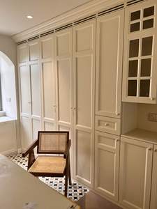 Muebles de Dormitorio Modernos de Lujo, Madera Maciza, Estilo Francés, Armario Personalizado para Casa o Villa, Puerta de Vidrio, Almacenamiento de Ropa para Hotel - Product Image 2