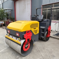 XOD1400T مدحلة طرق اهتزازية مزدوجة الأسطوانة بسعة 2 طن، قوة 50 كيلو نيوتن، محرك تشانغتشاي بقوة 49 حصان، آلة دك التربة والأسفلت