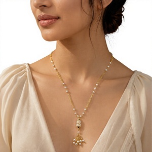 Collar Personalizado con Baño de Rodio, Colgante de Perla en Forma de Cápsula, Cadena con Borla de Perlas de Agua Dulce, Joyería Fina de Herencia, Regalo para Mujer - Product Image 1