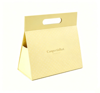 Boîte cadeau magnétique pliable triangulaire personnalisée, boîte de cosmétiques personnalisée, laminage mat, matériaux recyclés, logo personnalisé