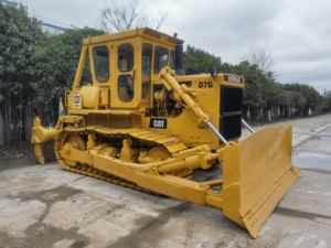 Bulldozers d'occasion haute performance CAT D7G Bulldozer sur chenilles d'occasion Caterpillar D7G engins de terrassement utilisés en Stock - Product Image 2