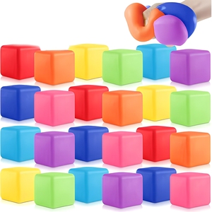 Cubo Antiestrés de Plástico Suave de 3.5cm, Juguete Sensorial de Tacto Suave, Rebote Rápido, Logotipo Personalizado, Suministro OEM - Product Image 5