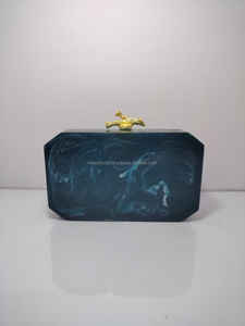 Nuevo diseño clásico de resina para mujer, bolso de noche, bolso de mano de resina de gran espacio para ocasiones y accesorios de fiesta de boda - Product Image 3