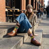 Chaussettes en gros personnalisées à motif animalier mignon, chaussettes fantaisie à motif singe de dessin animé, chaussettes asymétriques AB pour femmes